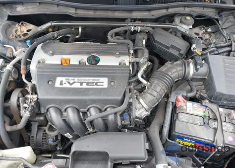 2008 Honda Accord 2.4 Ex-L из США, поврежденный, VIN 1HGCP26848A126810